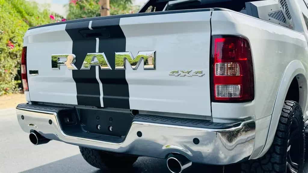 Dodge RAM NEUWAGEN*LARAMIE*OFFROAD*BÜGEL*LIFT*LED*GARANTI* 11/2025-photo-23