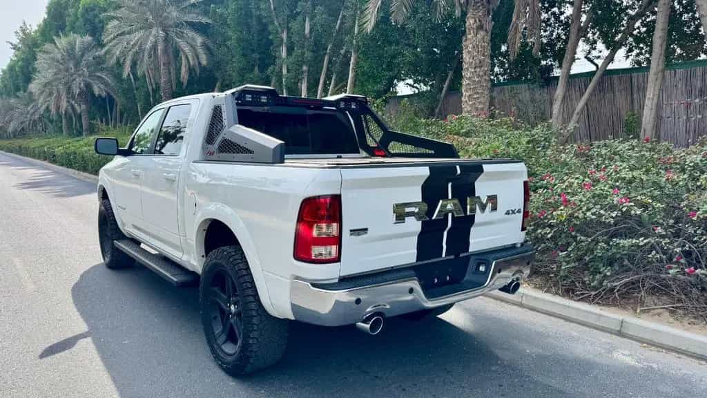 Dodge RAM NEUWAGEN*LARAMIE*OFFROAD*BÜGEL*LIFT*LED*GARANTI* 11/2025-photo-32