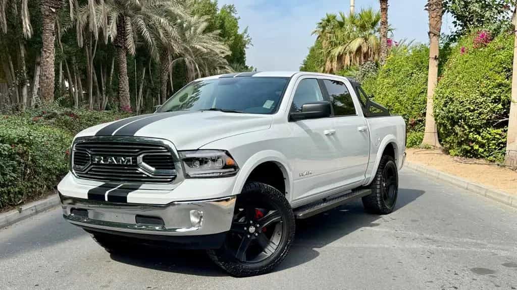 Dodge RAM NEUWAGEN*LARAMIE*OFFROAD*BÜGEL*LIFT*LED*GARANTI* 11/2025-photo-6