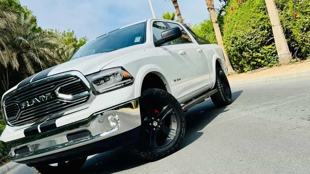 Dodge RAM NEUWAGEN*LARAMIE*OFFROAD*BÜGEL*LIFT*LED*GARANTI* 11/2025-photo-8