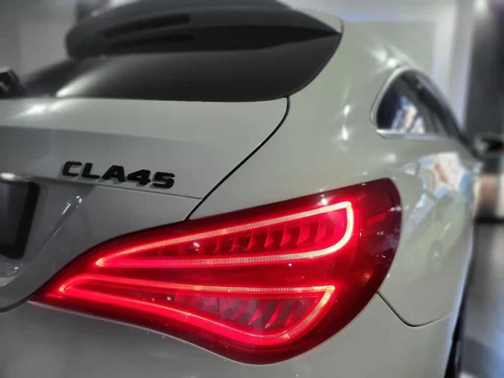Mercedes-Benz CLA-Class Shooting Brake CLA 45 AMG 4Matic 02/2016-photo-13