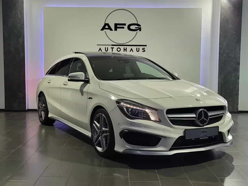 Mercedes-Benz CLA-Class Shooting Brake CLA 45 AMG 4Matic 02/2016-photo-2