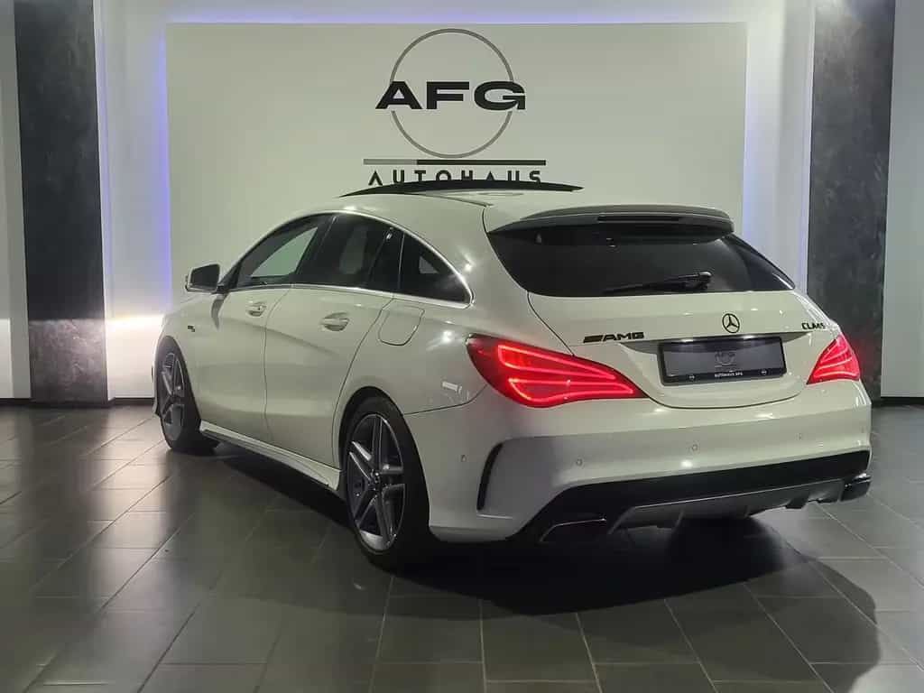 Mercedes-Benz CLA-Class Shooting Brake CLA 45 AMG 4Matic 02/2016-photo-6