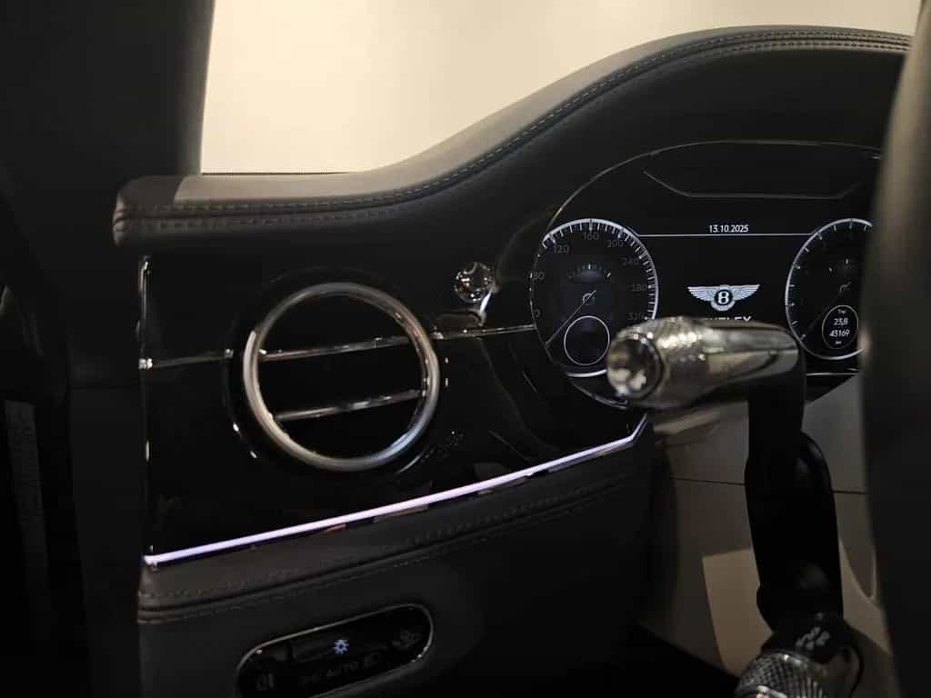 Bentley Continental GT 6.0 W12 4WD DCT 08/2018-photo-9