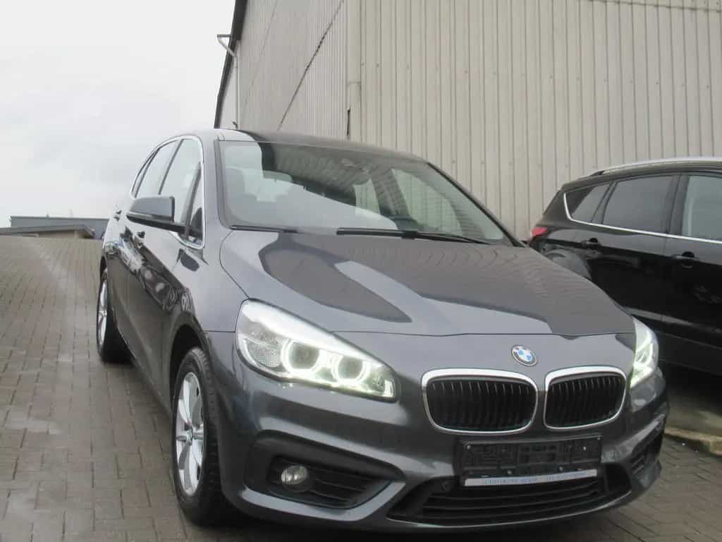 BMW 220 Active Tourer Advantage-NAVI-LED-AHK-1.HAND 02/2018-photo-2