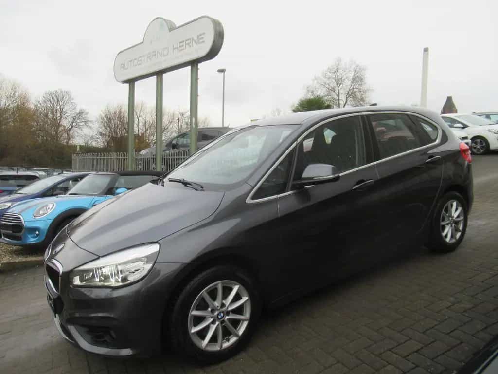 BMW 220 Active Tourer Advantage-NAVI-LED-AHK-1.HAND 02/2018-photo-8