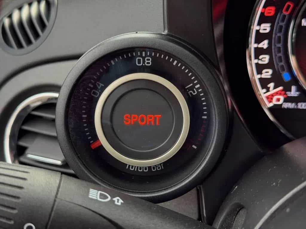 Abarth 595 Competizione Automatik Navi Xenon Sportsitze 09/2014-photo-17