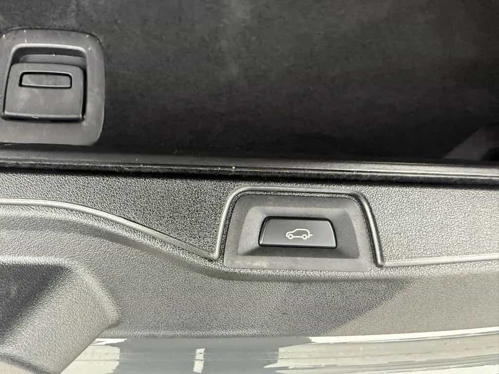 BMW X5 xDrive40d M Sport Standhzg AHK Panorama HeadU 11/2022-photo-25