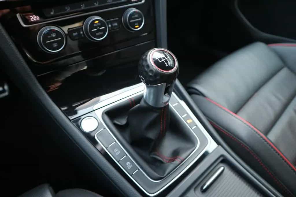 Volkswagen Golf VII Lim. GTI Performance *2.HD/LEDER/ACC* 12/2018-photo-21