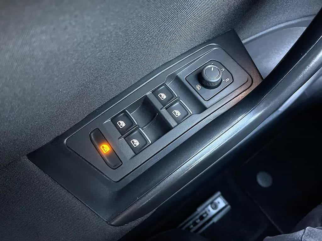 Volkswagen T-Roc 2.0 TSI DSG 4Motion Sport LED PANO NAV PDC 07/2021-photo-21