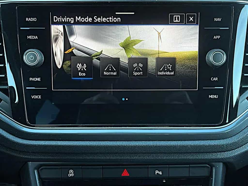 Volkswagen T-Roc 2.0 TSI DSG 4Motion Sport LED PANO NAV PDC 07/2021-photo-30