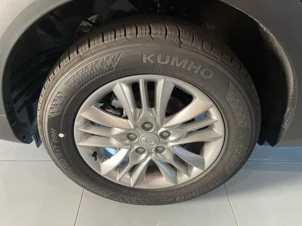 KGM Korando 1.5 T-GDi Essential null-photo-2
