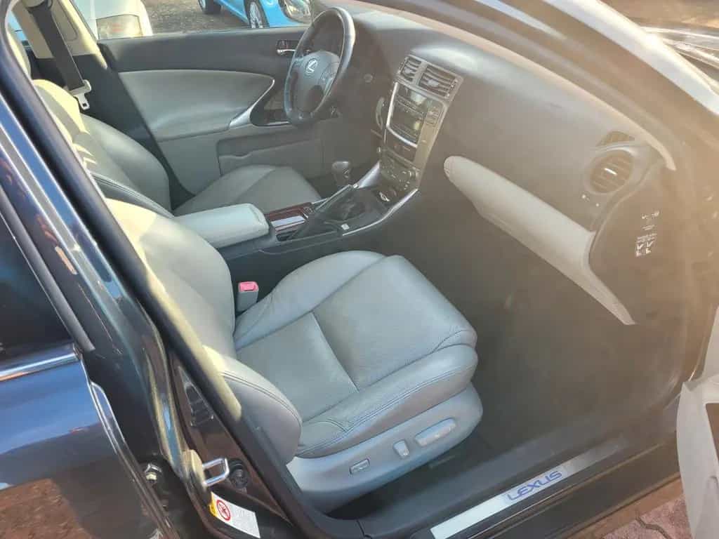 Lexus IS 220 *LEDER*XENON*SHZ*PDC*SCHIEBEDACH*GEPFLEGT* 11/2006-photo-13