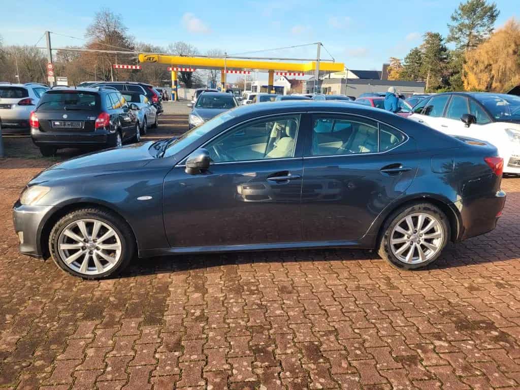 Lexus IS 220 *LEDER*XENON*SHZ*PDC*SCHIEBEDACH*GEPFLEGT* 11/2006-photo-7