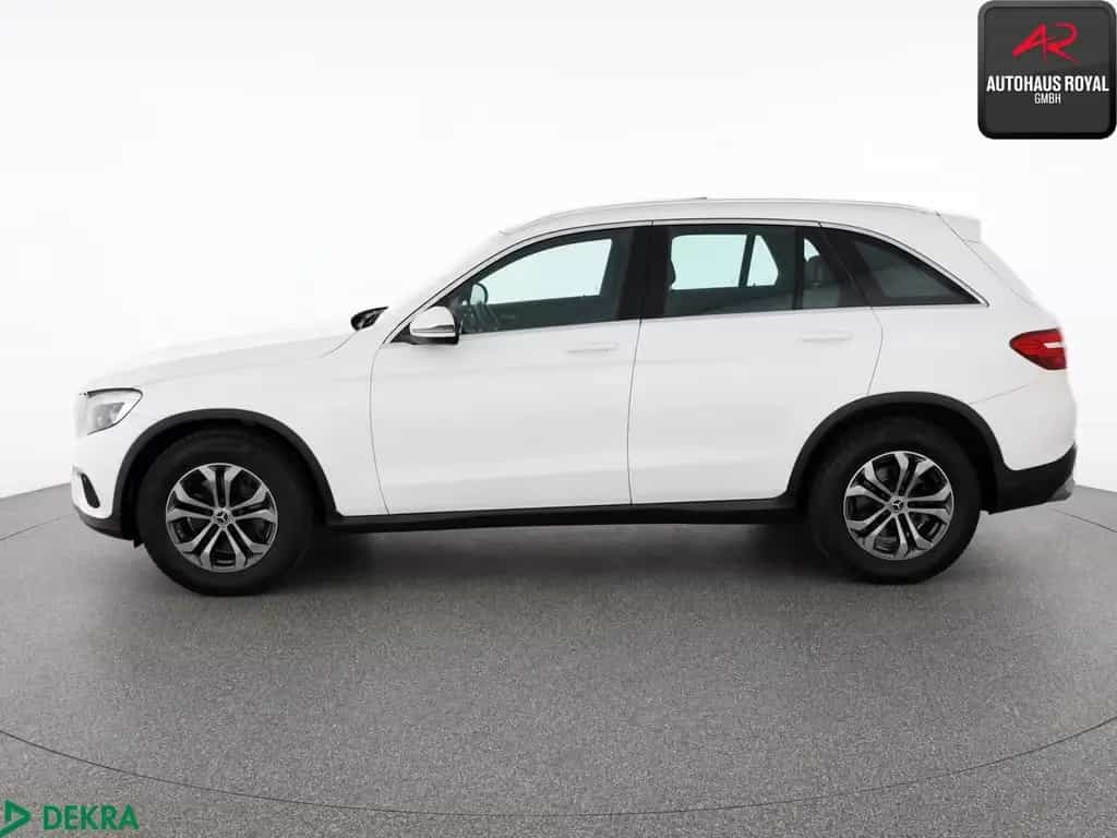 Mercedes-Benz GLC 350 d 4M EXCLUSIVE PANO,TOTWINKEL,AHK,COMAND 11/2017-photo-1