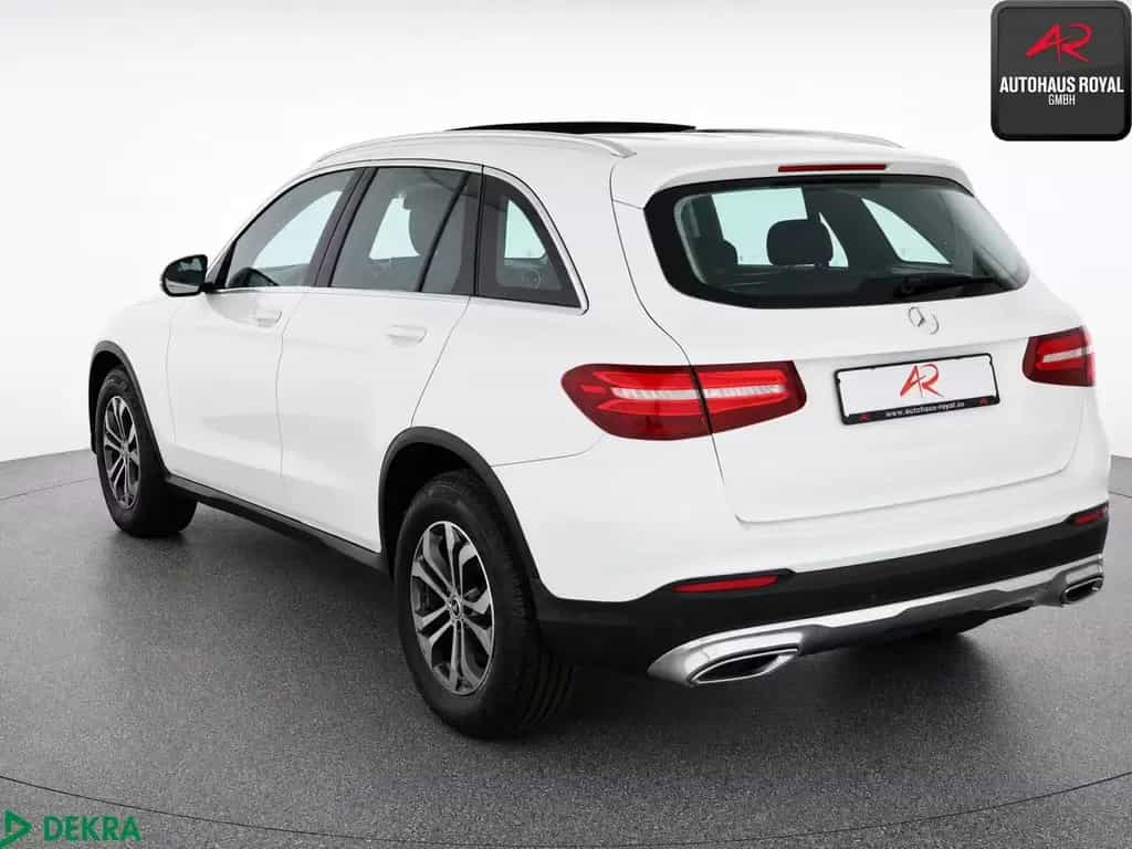 Mercedes-Benz GLC 350 d 4M EXCLUSIVE PANO,TOTWINKEL,AHK,COMAND 11/2017-photo-2