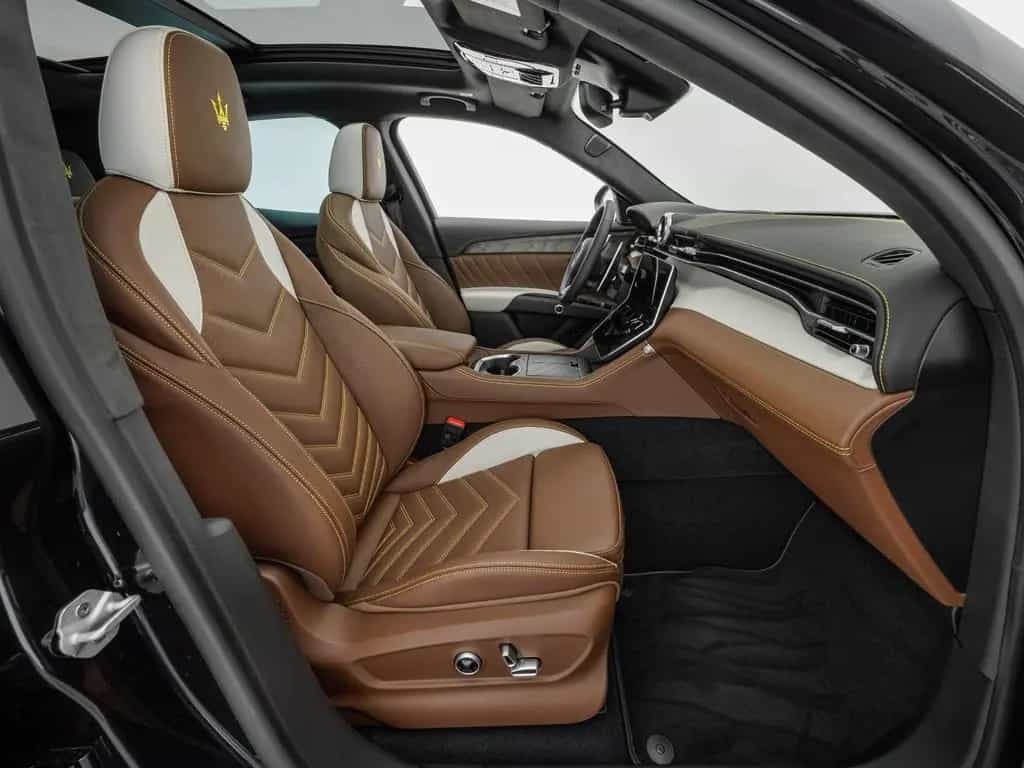 Maserati Grecale Trofeo FUORISERIE INTERIEUR 02/2026-photo-16