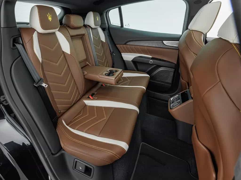 Maserati Grecale Trofeo FUORISERIE INTERIEUR 02/2026-photo-22