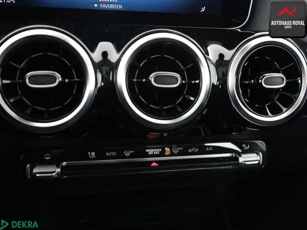 Mercedes-Benz GLA 250 PROGRESSIVE KAMERA,SPURHALTE,SPORTSITZE 06/2020-photo-17