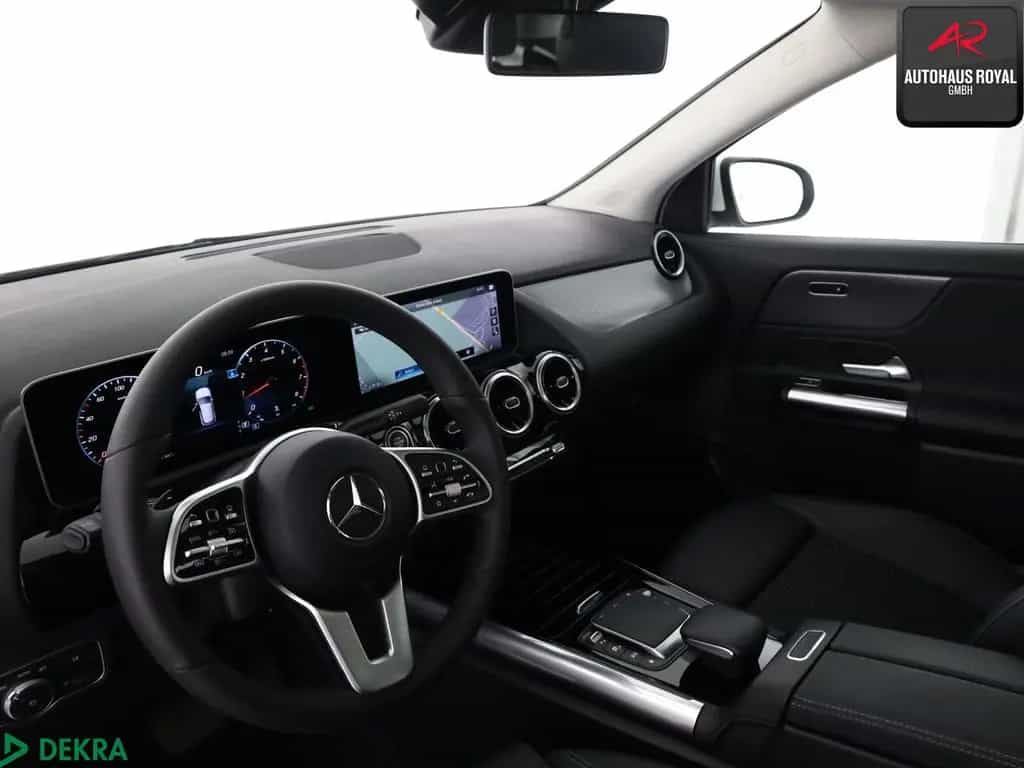 Mercedes-Benz GLA 250 PROGRESSIVE KAMERA,SPURHALTE,SPORTSITZE 06/2020-photo-8