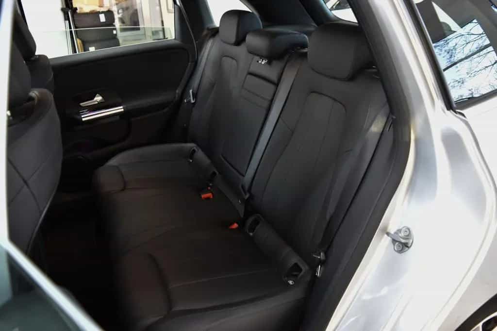 Mercedes-Benz B 200 Business~Automatik~Leder~Navi~Apple~LED 10/2019-photo-14
