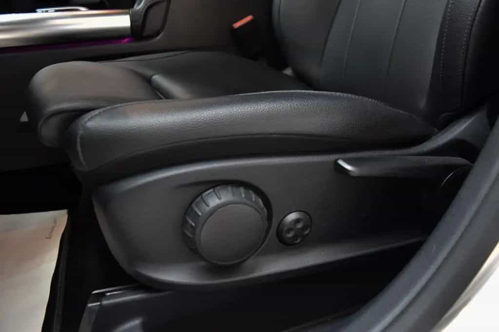 Mercedes-Benz B 200 Business~Automatik~Leder~Navi~Apple~LED 10/2019-photo-15