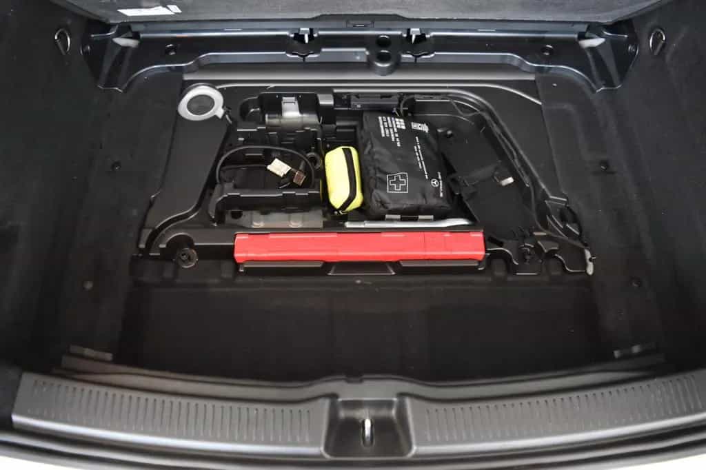 Mercedes-Benz B 200 Business~Automatik~Leder~Navi~Apple~LED 10/2019-photo-27