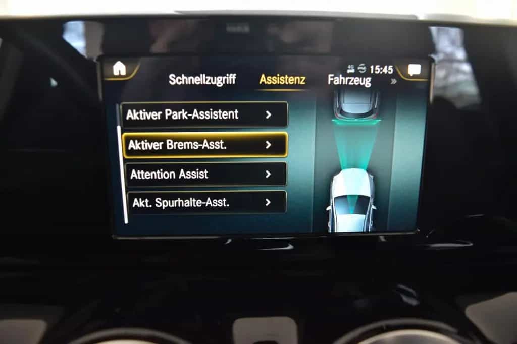 Mercedes-Benz B 200 Business~Automatik~Leder~Navi~Apple~LED 10/2019-photo-39