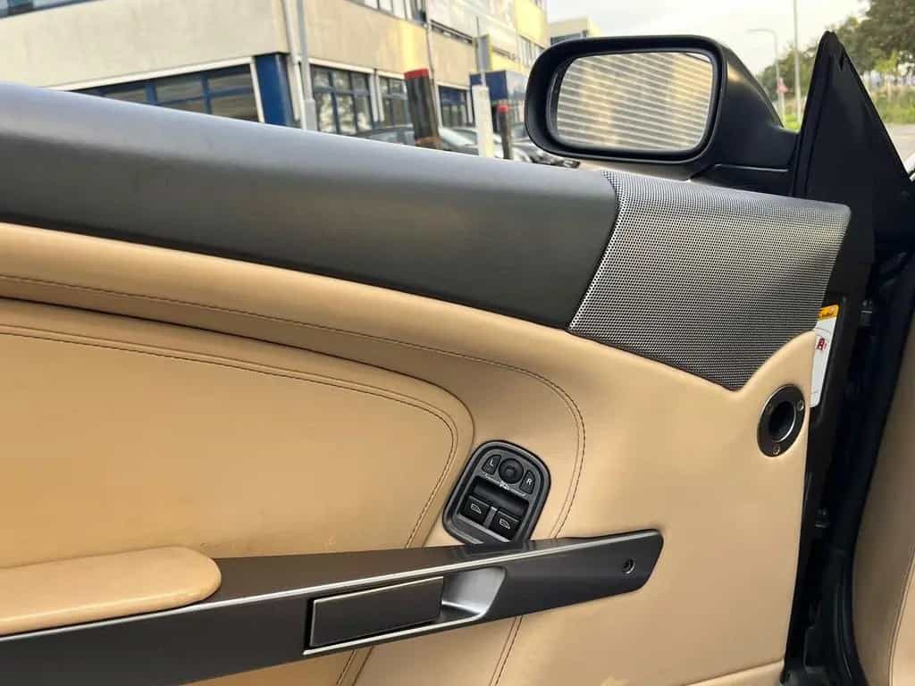 Aston Martin DB9 Volante 5.9 V12|Dealer Maintained|Leder|Pdc| 04/2006-photo-12