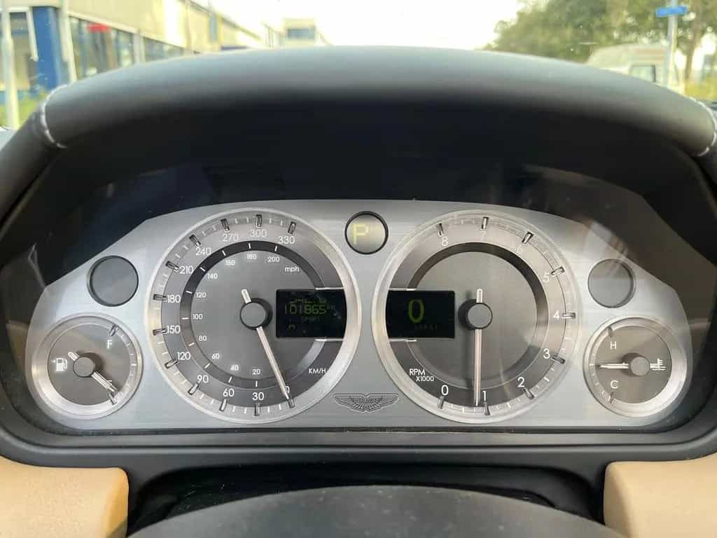 Aston Martin DB9 Volante 5.9 V12|Dealer Maintained|Leder|Pdc| 04/2006-photo-8