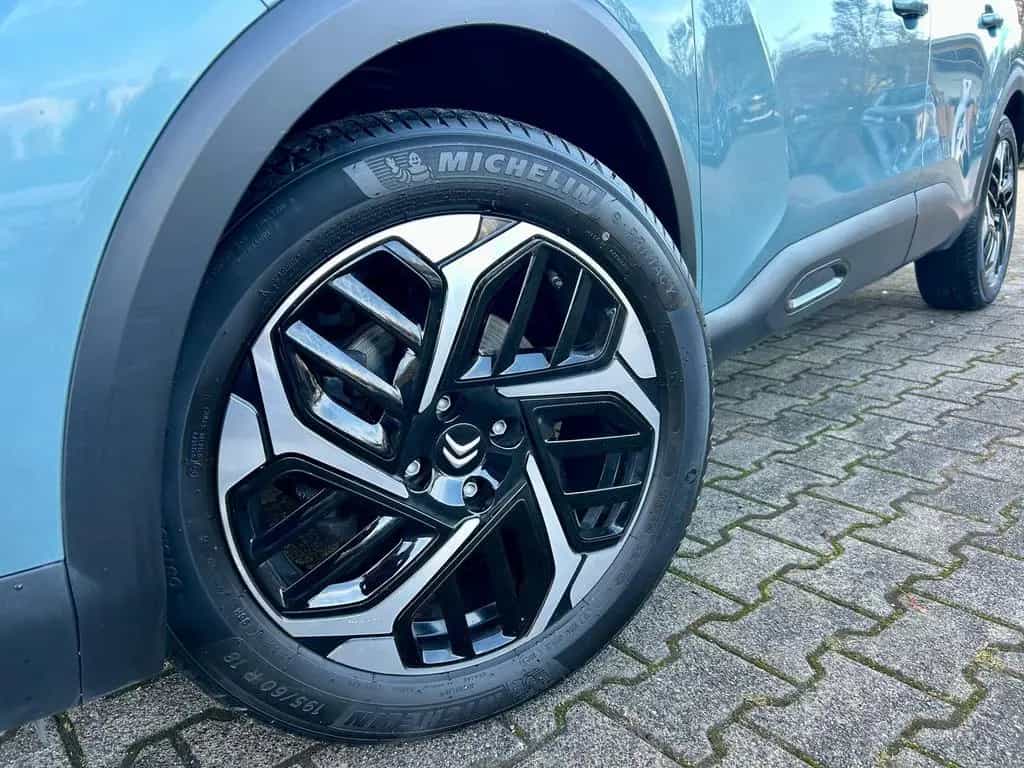Citroën C4 1.2 PureTech Feel Pack *HUD*LED*CAM*KEY*NAVI* 06/2021-photo-3