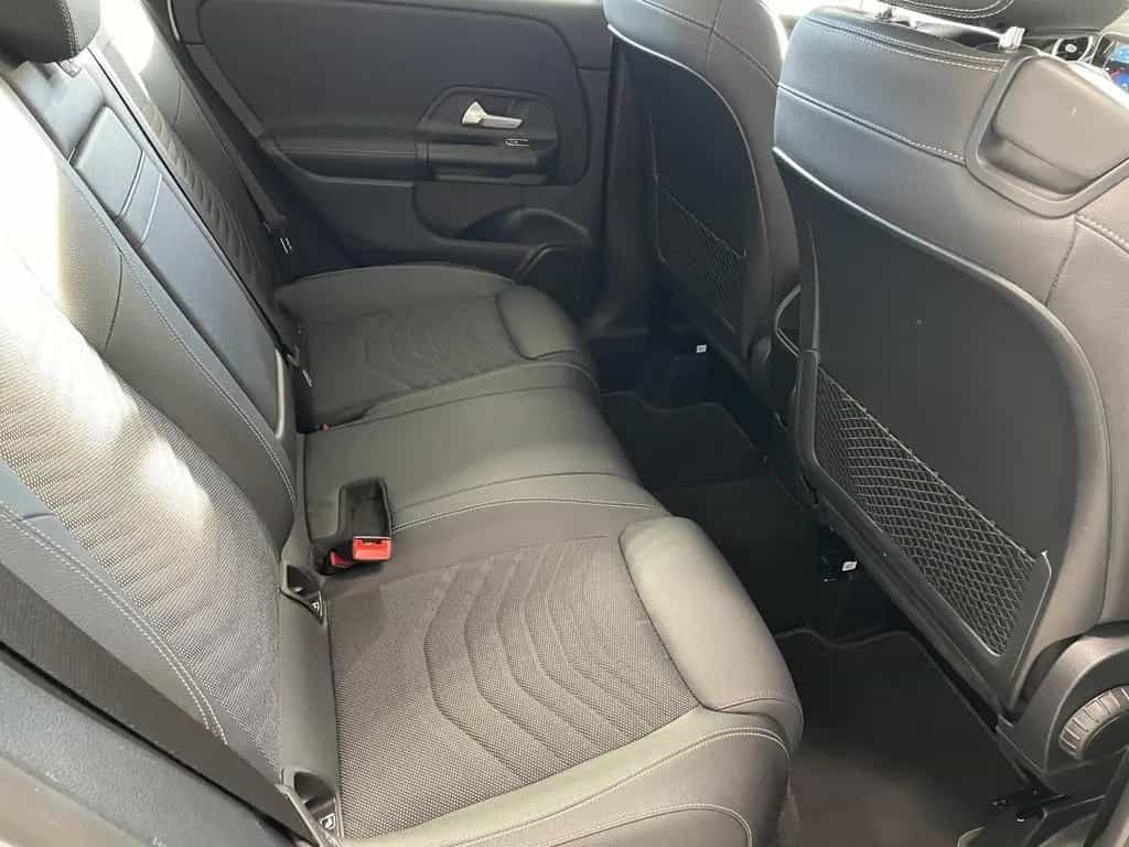 Mercedes-Benz B-Class 200 Style 8-fach bereift SHZ PTS NAVI LED 08/2019-photo-13
