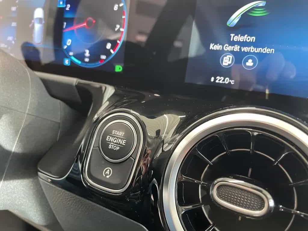Mercedes-Benz B-Class 200 Style 8-fach bereift SHZ PTS NAVI LED 08/2019-photo-21