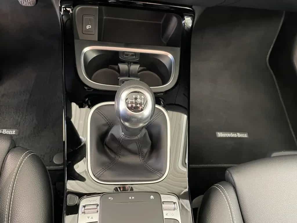 Mercedes-Benz B-Class 200 Style 8-fach bereift SHZ PTS NAVI LED 08/2019-photo-28
