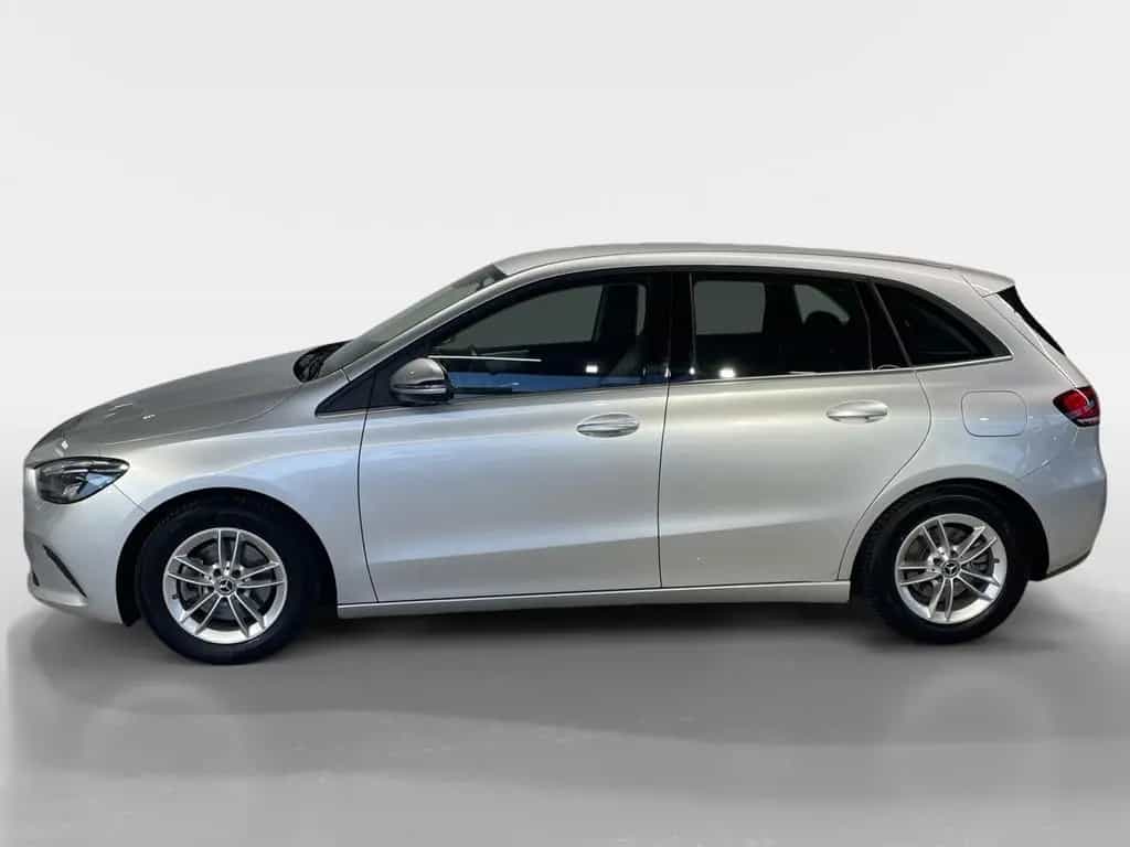 Mercedes-Benz B-Class 200 Style 8-fach bereift SHZ PTS NAVI LED 08/2019-photo-7