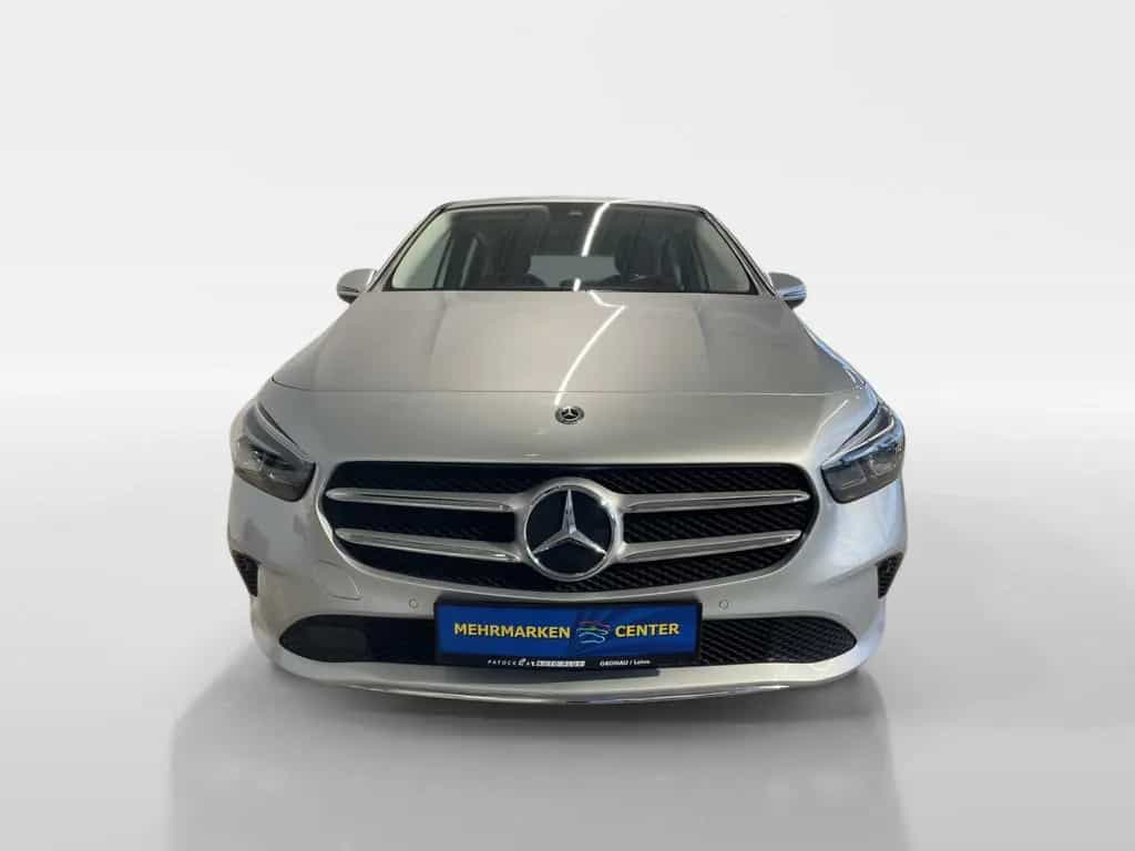 Mercedes-Benz B-Class 200 Style 8-fach bereift SHZ PTS NAVI LED 08/2019-photo-8