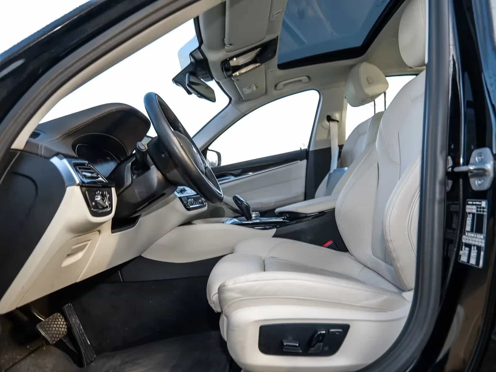 BMW 5 Series 02/2023-photo-10