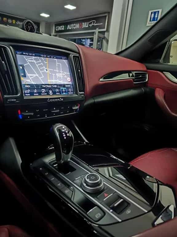 Maserati Levante V6 Diesel 275 CV AWD Gransport 02/2017-photo-13