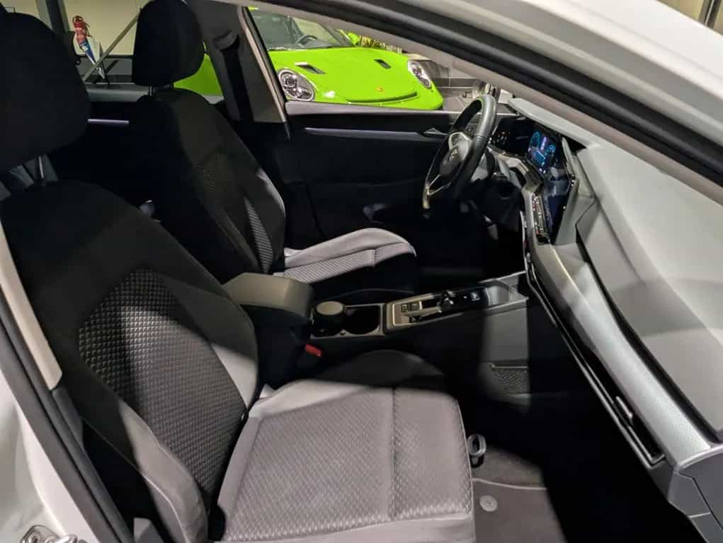 Volkswagen Golf 2.0 TDI SCR DSG Active AHK Navi LED 12/2022-photo-10