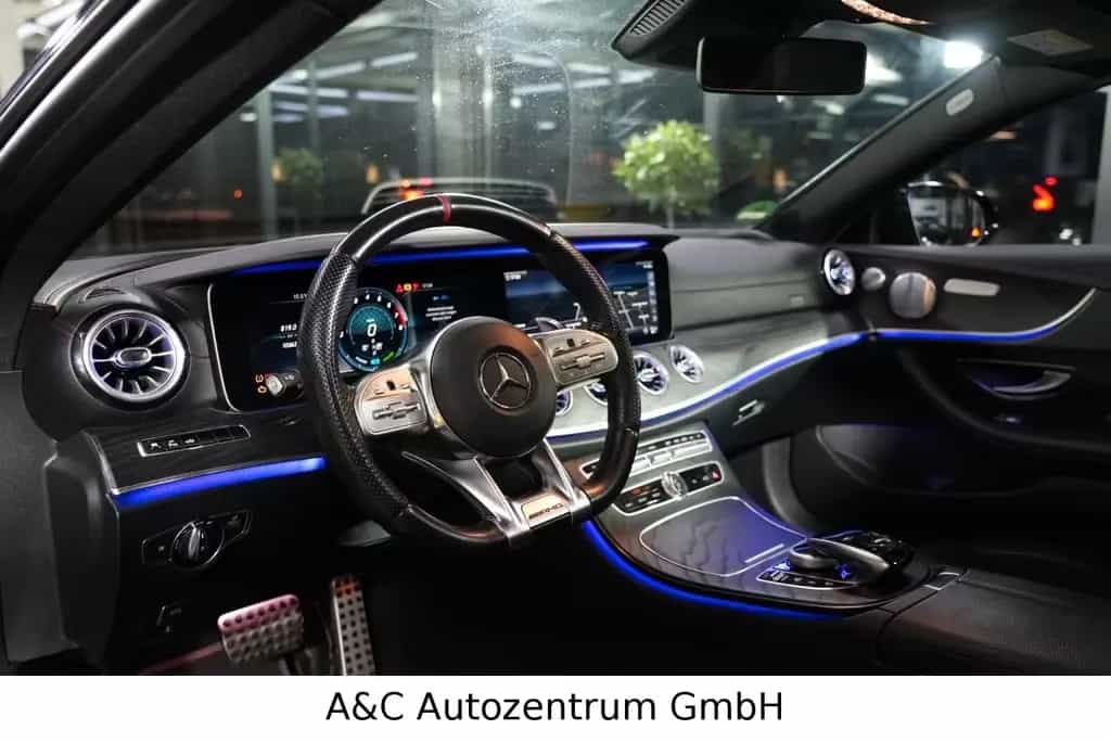 Mercedes-Benz E 53 AMG 4Matic Coupé 10/2018-photo-16