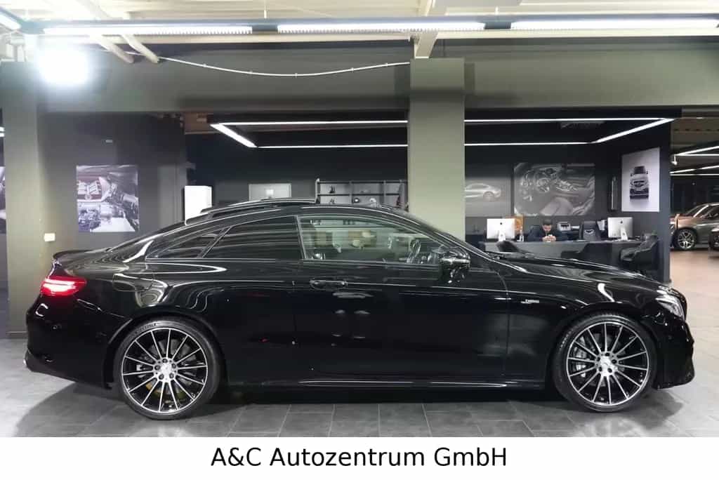 Mercedes-Benz E 53 AMG 4Matic Coupé 10/2018-photo-6