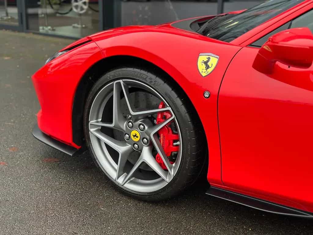 Ferrari F8 Tributo Coupé DCT 1.H/S-H/R-CAM/R-SEATS/CARBO 02/2021-photo-14