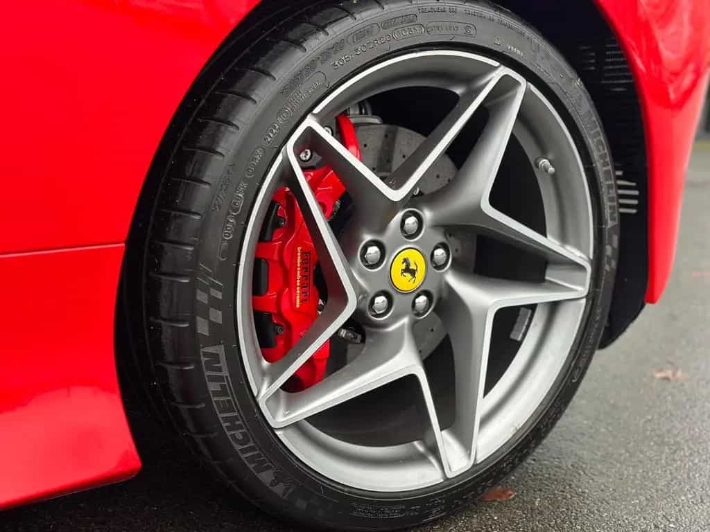 Ferrari F8 Tributo Coupé DCT 1.H/S-H/R-CAM/R-SEATS/CARBO 02/2021-photo-17
