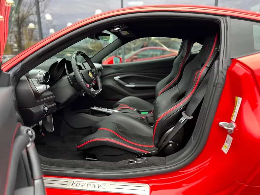Ferrari F8 Tributo Coupé DCT 1.H/S-H/R-CAM/R-SEATS/CARBO 02/2021-photo-26