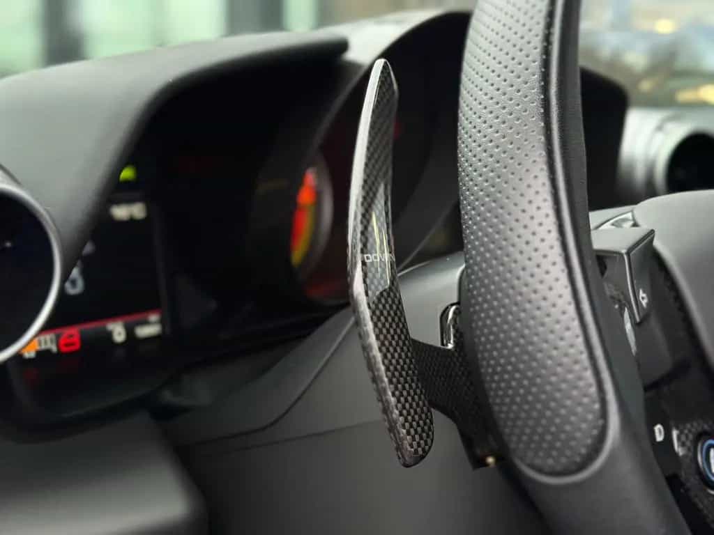 Ferrari F8 Tributo Coupé DCT 1.H/S-H/R-CAM/R-SEATS/CARBO 02/2021-photo-36