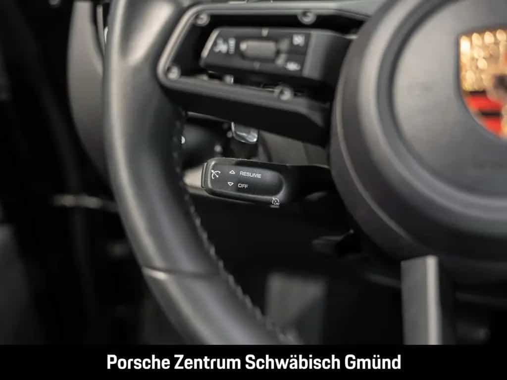 Porsche Macan Surround-View BOSE Luftfederung 20-Zoll 05/2024-photo-27