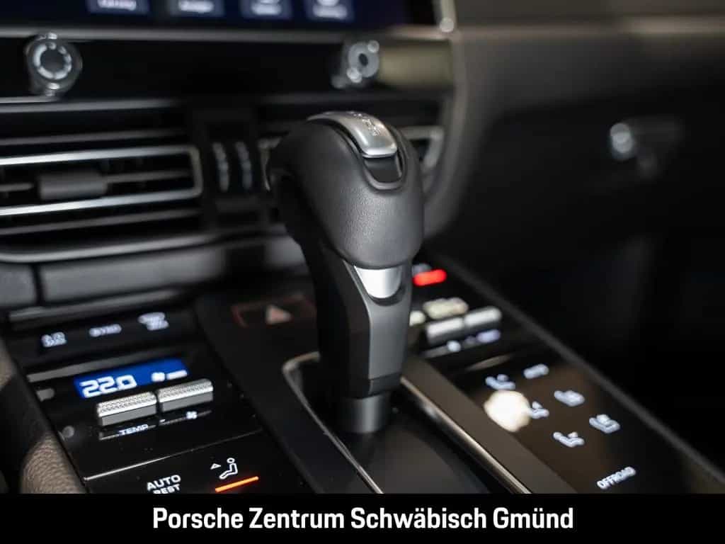 Porsche Macan Surround-View BOSE Luftfederung 20-Zoll 05/2024-photo-30