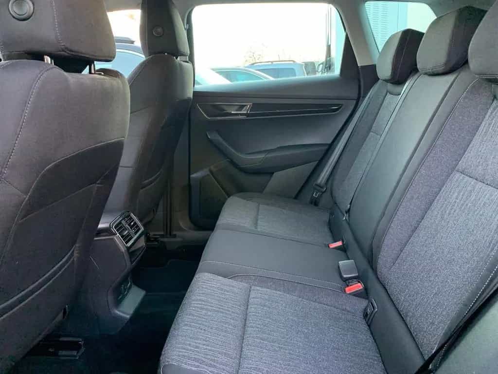 Skoda Karoq 1.5 TSI ACT Style NAVI+SHZ+AHK+KESSY+PDC 12/2017-photo-10