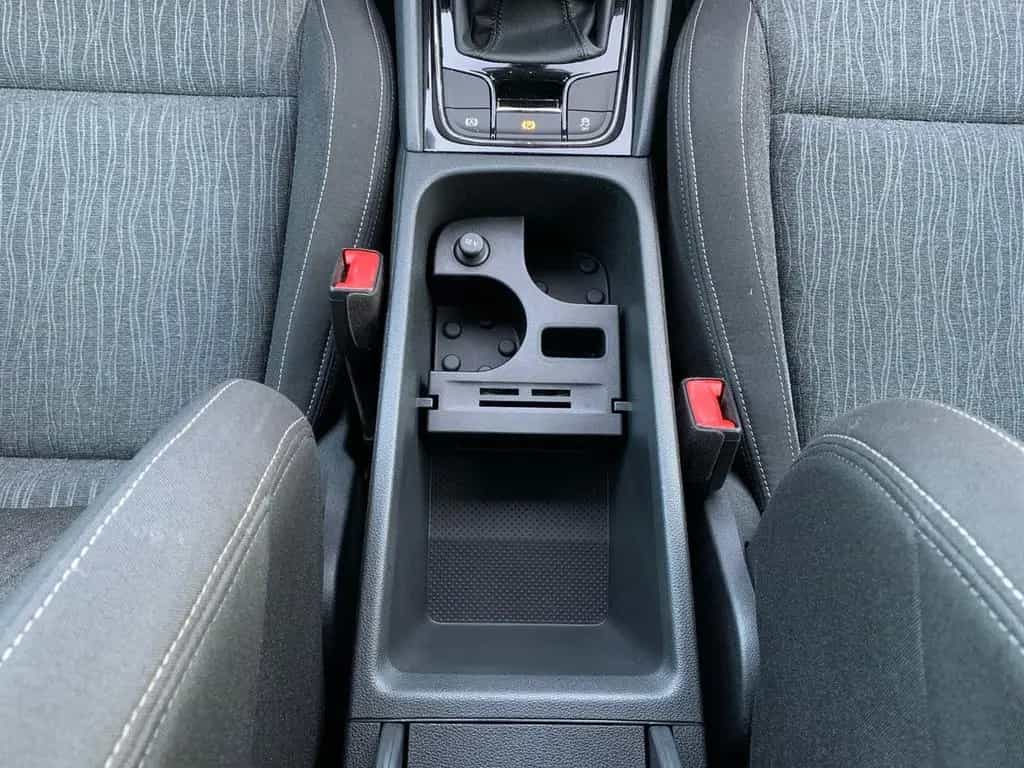 Skoda Karoq 1.5 TSI ACT Style NAVI+SHZ+AHK+KESSY+PDC 12/2017-photo-28