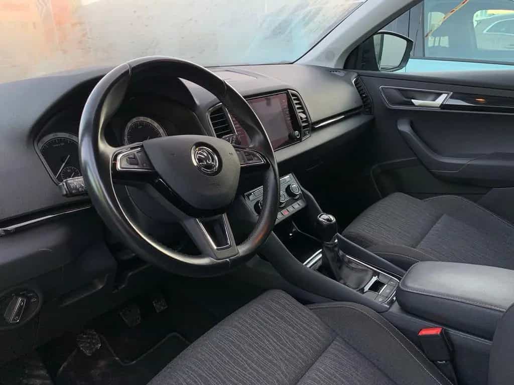 Skoda Karoq 1.5 TSI ACT Style NAVI+SHZ+AHK+KESSY+PDC 12/2017-photo-9